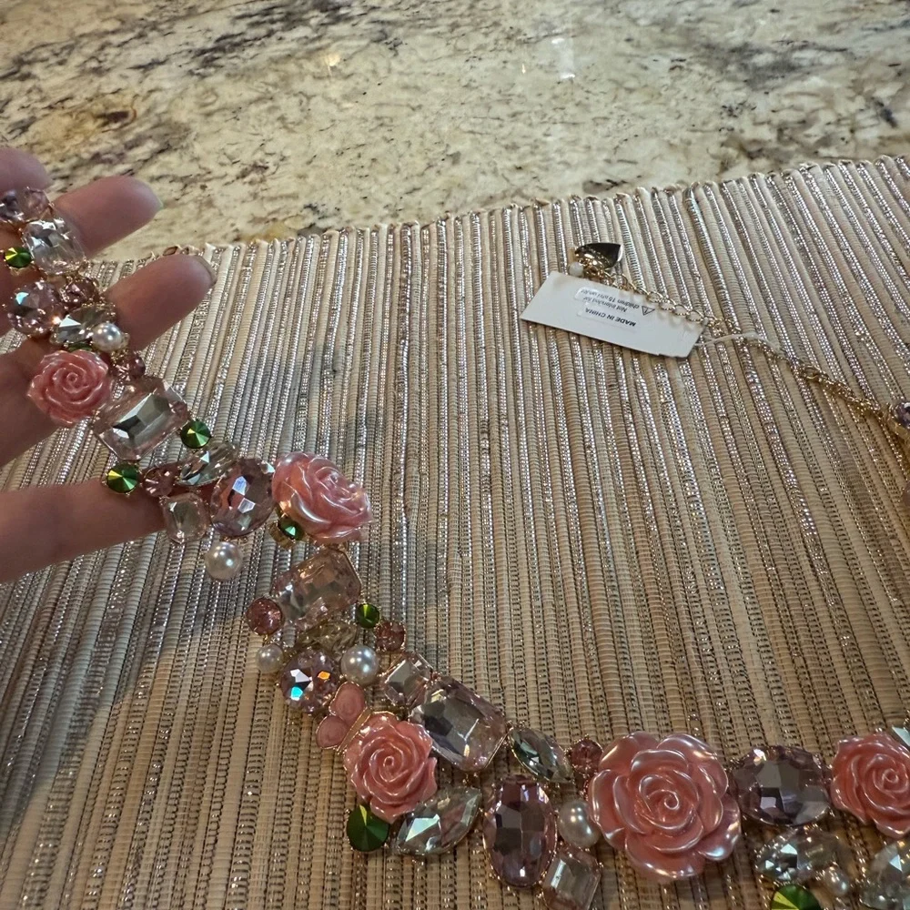 NEW Betsey Johnson Elegant Statement Pink Rose Collar Necklace 14”-19” - Picture 13 of 16